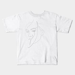 close up portrait Kids T-Shirt